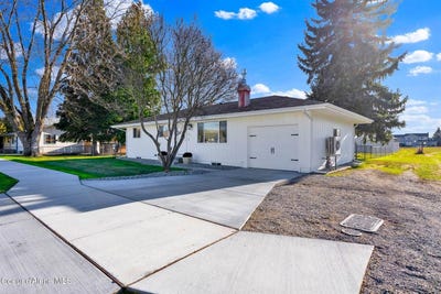 /international/us/1810-west-honeysuckle-ave-hayden-id-110108304042/