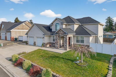 /international/us/701-broadway-grandview-wa-110108342219/