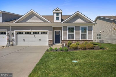 /international/us/46-sedmont-circle-smyrna-de-110107168807/