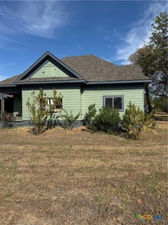 /international/us/102-n-6th-st-w-dawson-tx-110119985823/