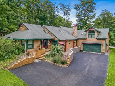 /international/us/463-gardner-road-hidden-valley-pa-110099292564/