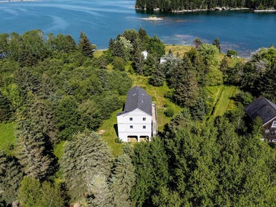 /international/us/94-weed-point-road-deer-isle-me-110100979789/?lang=zh-cn