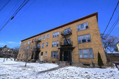 /international/us/1011-union-street-schenectady-ny-110105313495/