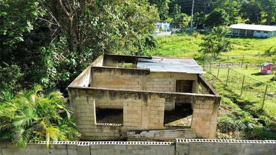 /international/us/carr-628-km-10-7-sector-los-correas-sabana-hoyos-sabana-hoyos-pr-110104953194/