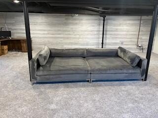 /international/us/35438-orangelawn-livonia-mi-110109154698/