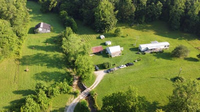 /international/us/6135-highway-1050-jeffersonville-ky-110100518139/