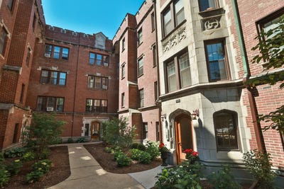 /international/us/1113-holley-court-oak-park-il-110108500741/
