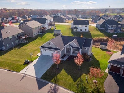/international/us/12770-196th-avenue-nw-elk-river-mn-110105217571/