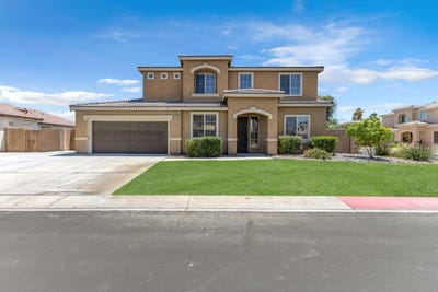 /international/us/82549-bari-lane-indio-ca-110108471404/