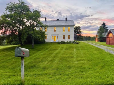 /international/us/1267-kelley-hill-road-pawlet-vt-110107515200/