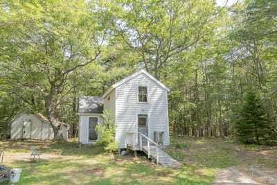 /international/us/4-harmon-s-harbor-road-georgetown-me-110100996191/