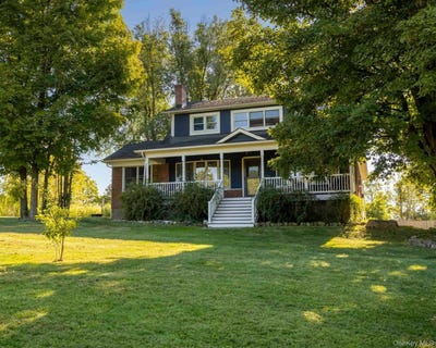 /international/us/98-north-road-highland-ny-110108911536/