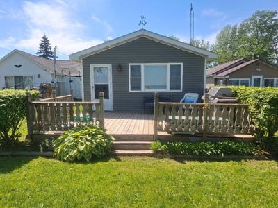/international/us/6434-w-houghton-lake-drive-houghton-lake-mi-110108587489/