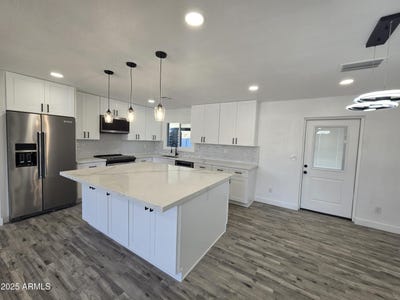 /international/us/206-e-manhatton-drive-tempe-az-110101235207/?lang=zh-tw