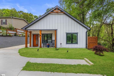 /international/us/107-spencer-street-clemson-sc-110107157166/