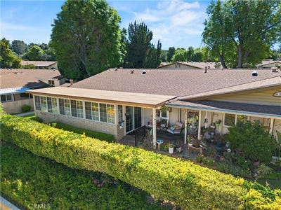 /international/us/26835-avenue-of-the-oaks-newhall-ca-110107350482/