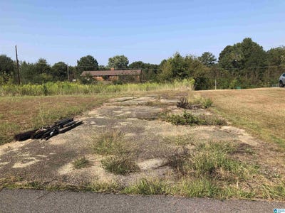 /international/us/624-10th-terrace-lot-1-pleasant-grove-al-110102146126/
