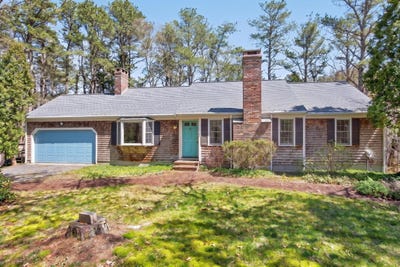 /international/us/85-haywain-way-wellfleet-ma-110107851972/