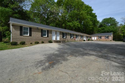 /international/us/1212-essex-avenue-gastonia-nc-110107435341/