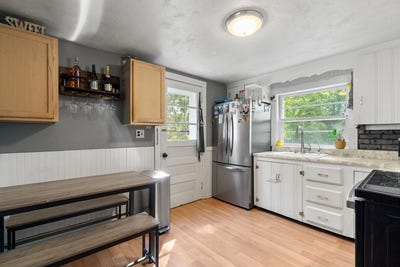 /international/us/24-springwell-rd-billerica-ma-110100259471/