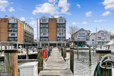 /international/us/312-severn-avenue-annapolis-md-110105876595/