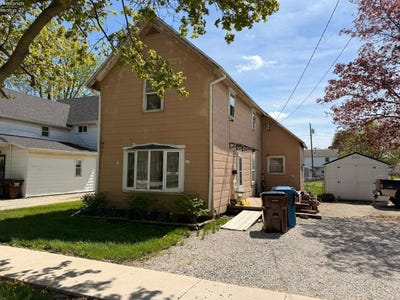 /international/us/201-e-stone-st-gibsonburg-oh-110107405416/