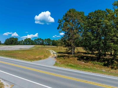 /international/us/hwy-62e-412-glencoe-ar-110107303103/