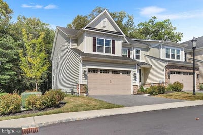 /international/us/233-ponds-edge-drive-media-pa-110106168831/