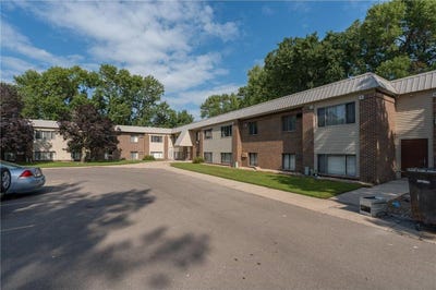 /international/us/3200-maple-avenue-slayton-mn-110101478661/