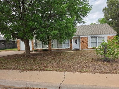 /international/us/2210-boyd-ave-midland-tx-110107761222/