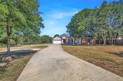 /international/us/230-heritage-oaks-dr-cedar-creek-tx-110107716307/