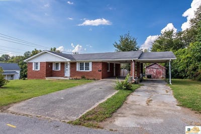 /international/us/112-montgomery-street-columbia-ky-110119994982/