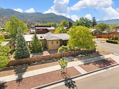 /international/us/247-palmer-street-salida-co-110108616976/