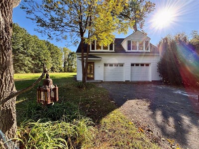 /international/us/47-49-river-road-new-paltz-ny-110120458899/