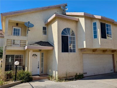/international/us/9235-woodman-avenue-arleta-ca-110101489225/