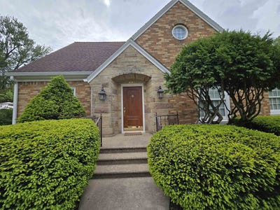 /international/us/210-s-ridge-shannon-il-110100092603/