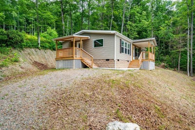/international/us/144-todd-lane-mountain-city-tn-110100570034/