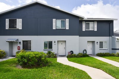 /international/us/2641-gately-drive-w-west-palm-beach-fl-110107842722/