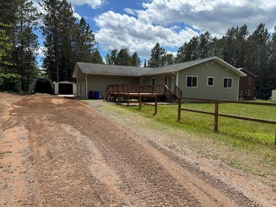 /international/us/8975-larimer-drive-sturgeon-lake-mn-110108800311/