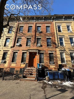 /international/us/17-17-madison-street-queens-ny-110104252622/