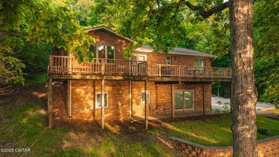 /international/us/300-swan-bay-drive-buchanan-tn-110099522451/