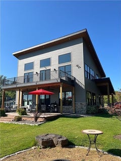 /international/us/51235-amber-avenue-stanchfield-mn-110107573067/