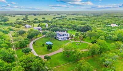 /international/us/175-n-hwy-77-sarita-tx-110108579222/