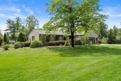 /international/us/757-hooksett-road-auburn-nh-110108491743/