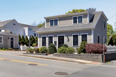 /international/us/48-bradford-street-provincetown-ma-110108191952/