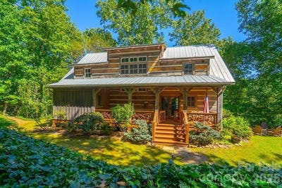 /international/us/246-fiddle-and-a-bow-lane-sylva-nc-110120552470/
