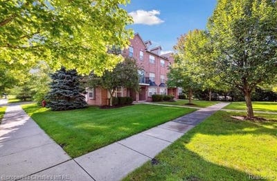 /international/us/22089-parkview-drive-taylor-mi-110106621600/