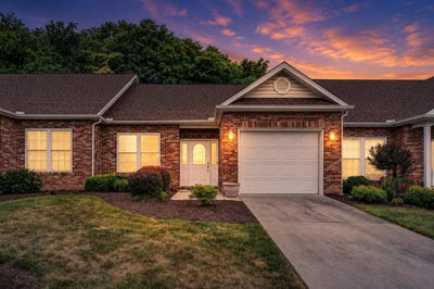 /international/us/73-cypress-ct-roanoke-va-110108802615/