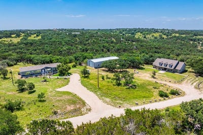 /international/us/377-green-oak-dr-kerrville-tx-110100942186/