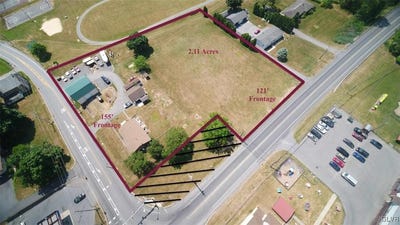/international/us/4615-lehigh-drive-walnutport-boro-pa-110097065592/